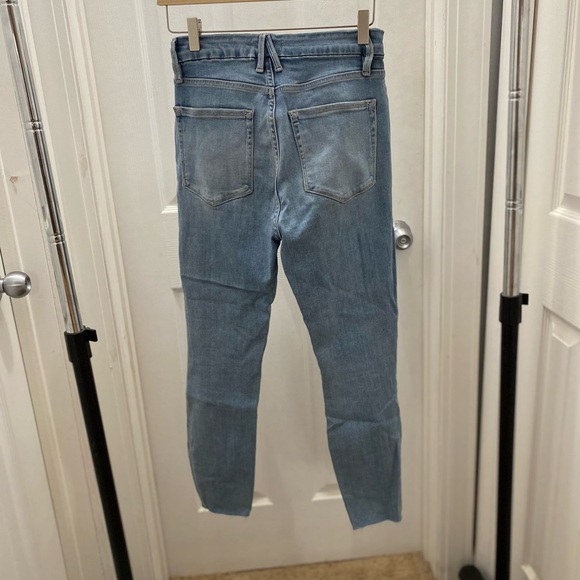 Good American Good Waist Jeans • size 4 / 27 - Picture 5 of 12